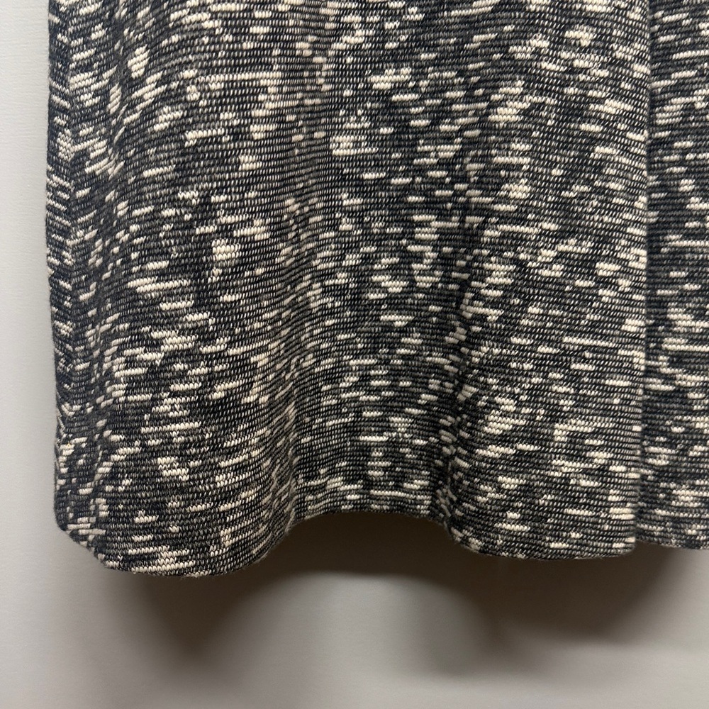 Club Monaco Black and Gray Quilted Fit and Flare Mini Dress SIZE 0 - Picture 5 of 6